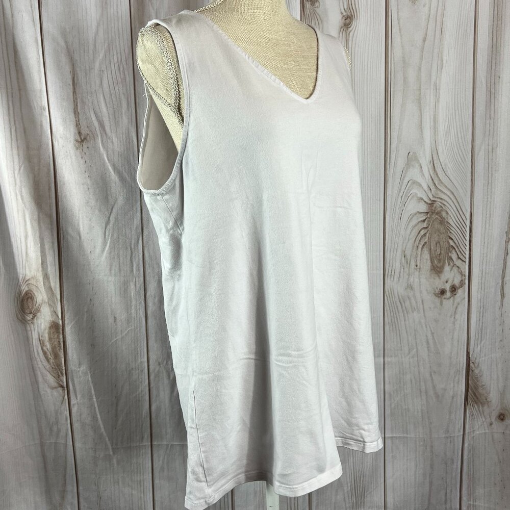 TORRID Tank - Picture 2 of 3